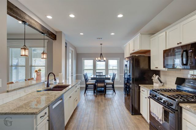 700 Abita Chase, Bossier City, LA 71111