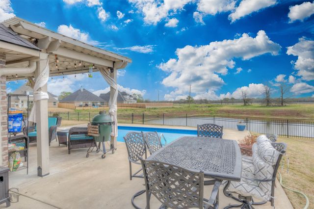 700 Abita Chase, Bossier City, LA 71111