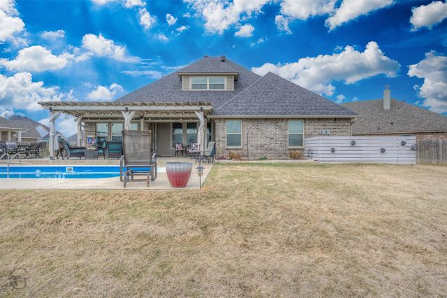 700 Abita Chase, Bossier City, LA 71111