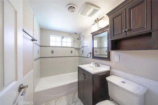 5125 W Crystal, Santa Ana, CA 92704