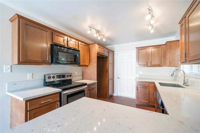 5125 W Crystal, Santa Ana, CA 92704