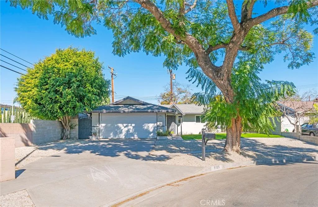 5125 W Crystal, Santa Ana, CA 92704
