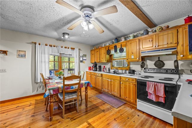 121 Mack Reid Road, Salem, SC 29676