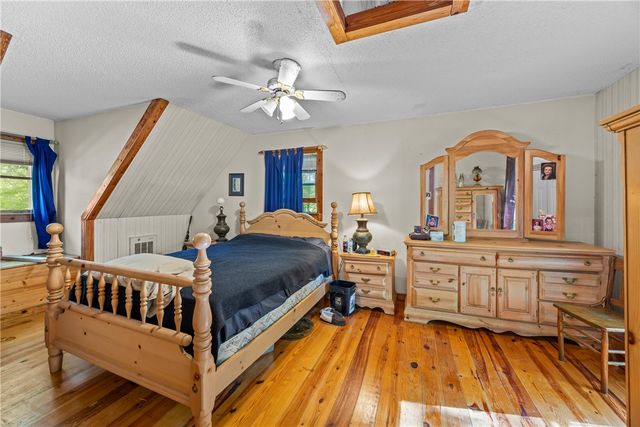 121 Mack Reid Road, Salem, SC 29676