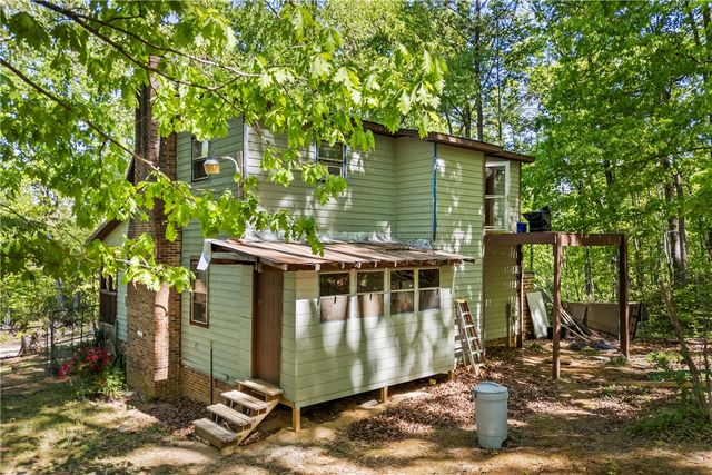 121 Mack Reid Road, Salem, SC 29676