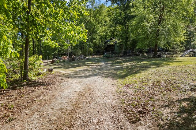 121 Mack Reid Road, Salem, SC 29676