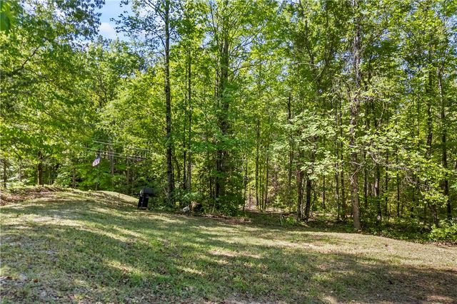 121 Mack Reid Road, Salem, SC 29676