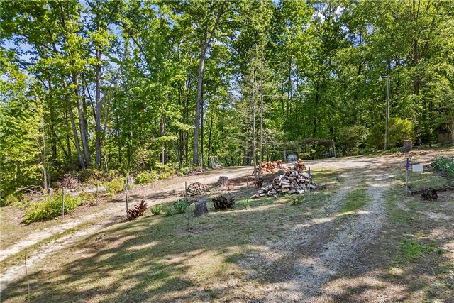 121 Mack Reid Road, Salem, SC 29676