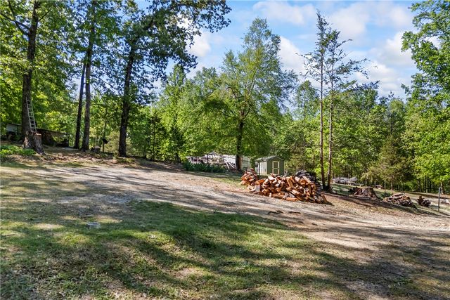 121 Mack Reid Road, Salem, SC 29676