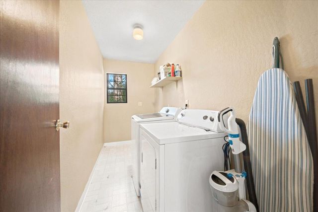 4976 Golden St, Pollock Pines, CA 95726