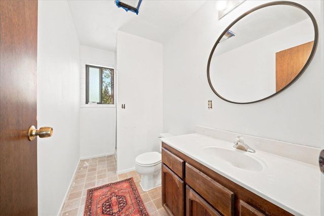 4976 Golden St, Pollock Pines, CA 95726