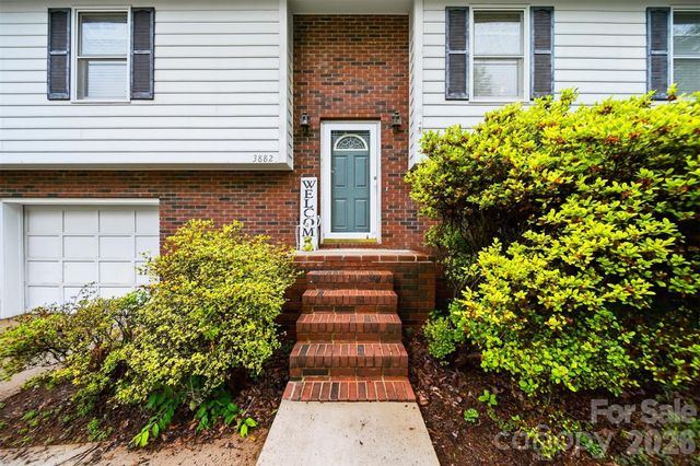 3882 Shadowood Drive, Morganton, NC 28655