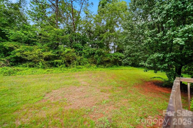 3882 Shadowood Drive, Morganton, NC 28655