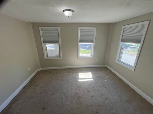 204 North Franklin 204, Holbrook, MA 02343