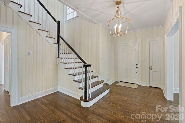 3114 N Center Street, Hickory, NC 28601