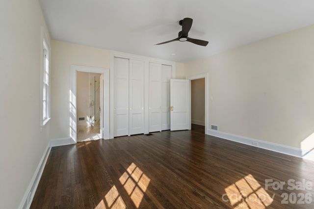 3114 N Center Street, Hickory, NC 28601