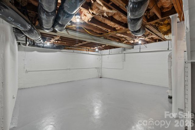 3114 N Center Street, Hickory, NC 28601