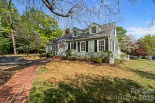 3114 N Center Street, Hickory, NC 28601