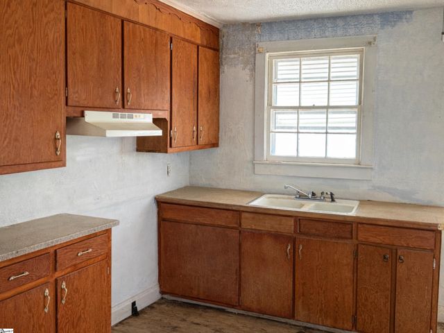 123 Circle Drive, Greer, SC 29650