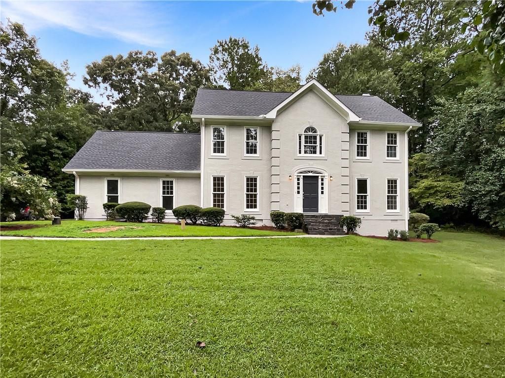 747 Lakemont Drive, Hampton, GA 30228