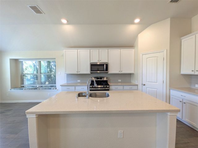 9324 Bronze Meadow Drive, Fort Worth, TX 76131