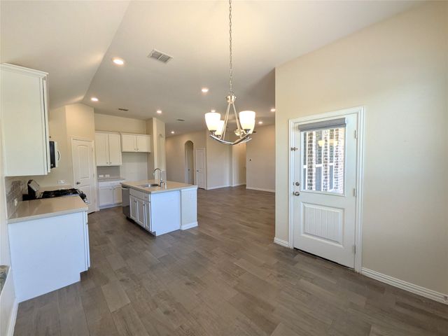 9324 Bronze Meadow Drive, Fort Worth, TX 76131