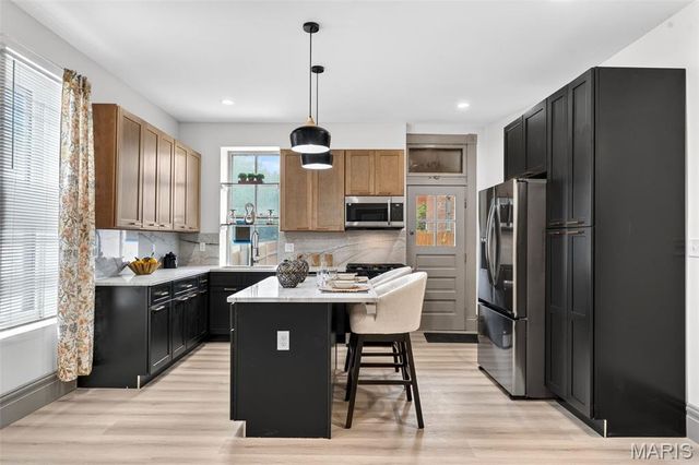 1810 Utah Street, St Louis, MO 63118