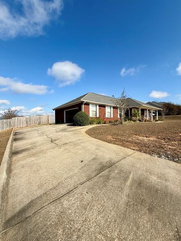 110 Sagebrush Dr., Enterprise, AL 36330