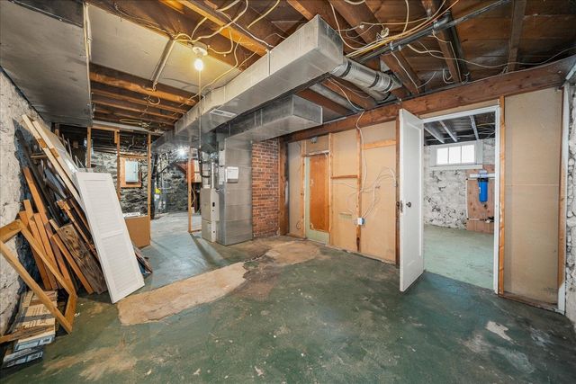 2702 W Gardner Ave, Spokane, WA 99201