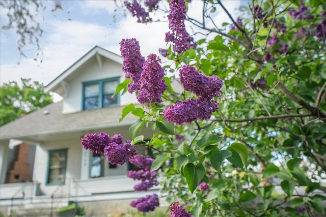 2702 W Gardner Ave, Spokane, WA 99201