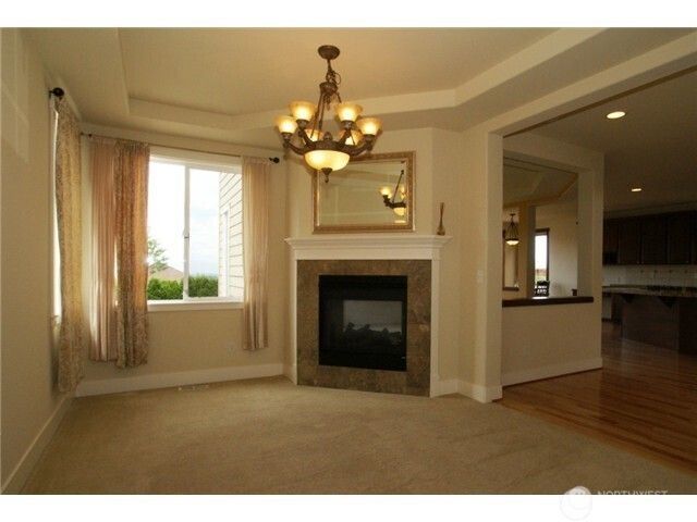 2471 34th Avenue NE, Issaquah, WA 98029