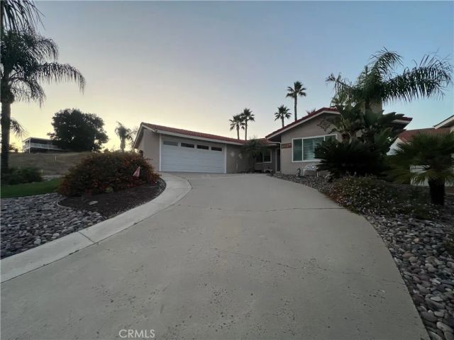 30820 Early Round, Canyon Lake, CA 92587