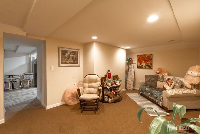 70 Jefferson Avenue, New Brunswick, NJ 08901