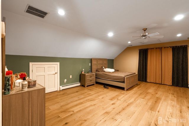 70 Jefferson Avenue, New Brunswick, NJ 08901