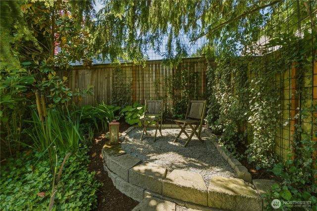 13424 NE 80th Street, Redmond, WA 98052