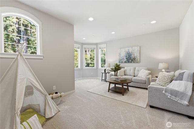13424 NE 80th Street, Redmond, WA 98052