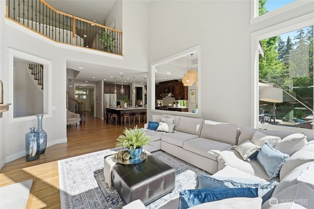13424 NE 80th Street, Redmond, WA 98052