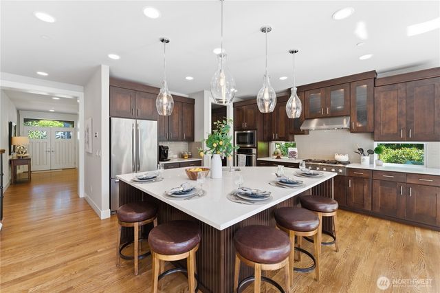 13424 NE 80th Street, Redmond, WA 98052
