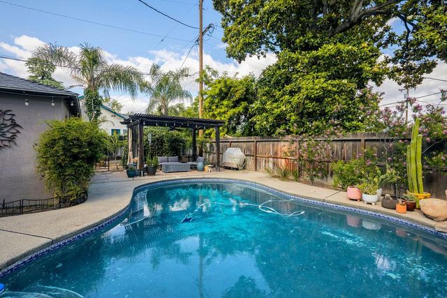 107 E Normal Avenue, Fresno, CA 93704