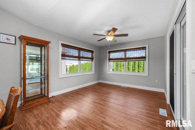 423 KEVIN Road, Blue Grass, IA 52726