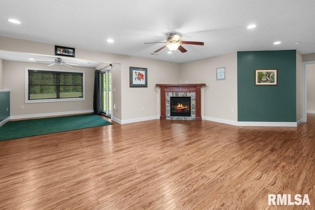 423 KEVIN Road, Blue Grass, IA 52726