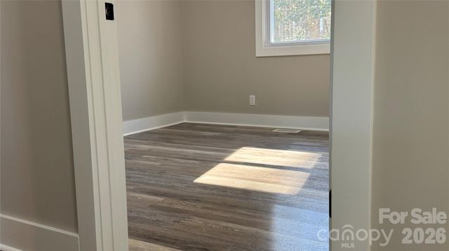 503 Caroline Avenue, Lowell, NC 28098