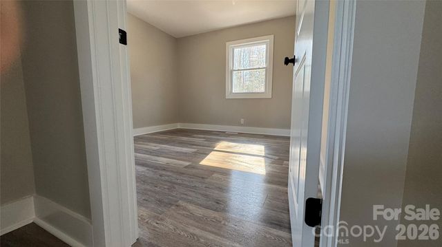 503 Caroline Avenue, Lowell, NC 28098