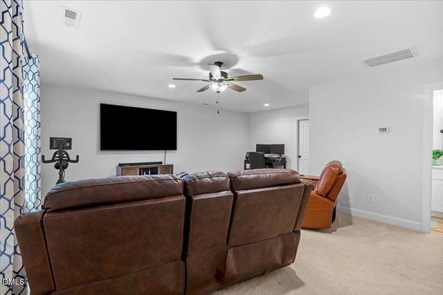 152 Otter Hole Drive, Kenly, NC 27542