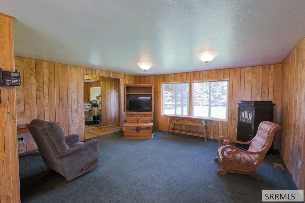 Image 23 of property listing at 296 N 4115 E, Rigby, ID 83442