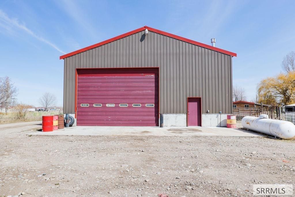 Image 62 of property listing at 296 N 4115 E, Rigby, ID 83442