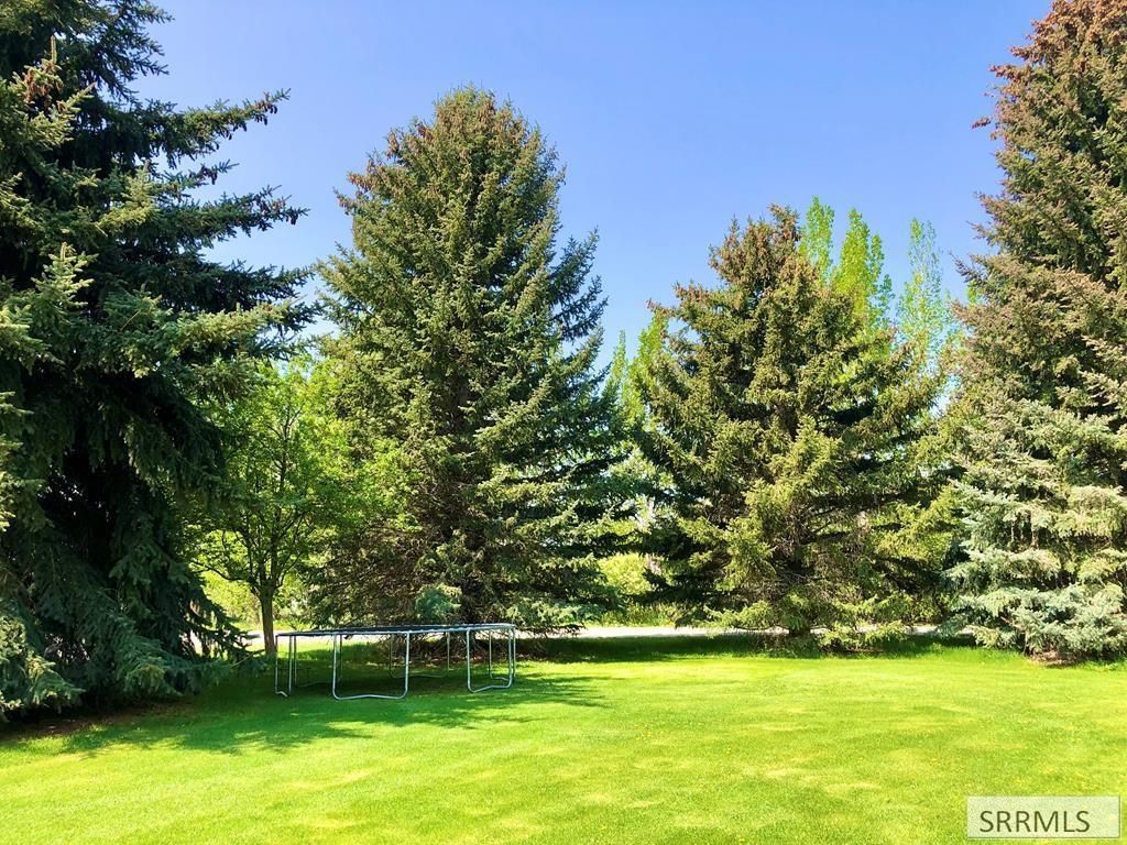 Image 65 of property listing at 296 N 4115 E, Rigby, ID 83442