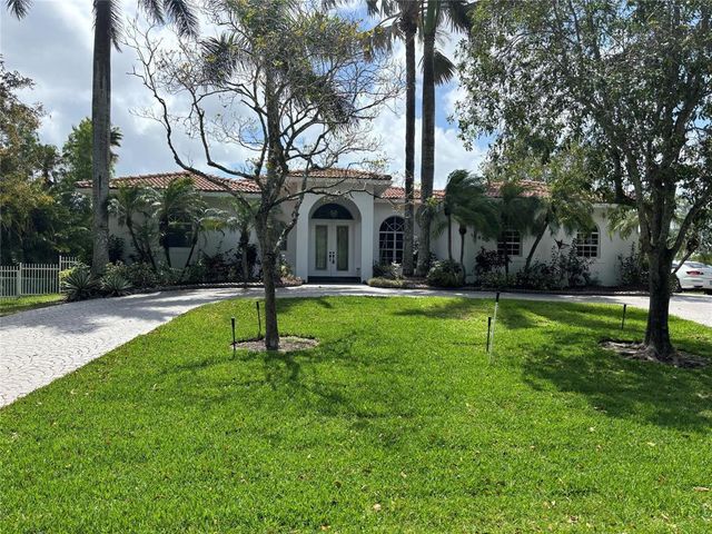 16650 SW 67th Place, Southwest Ranches, FL 33331