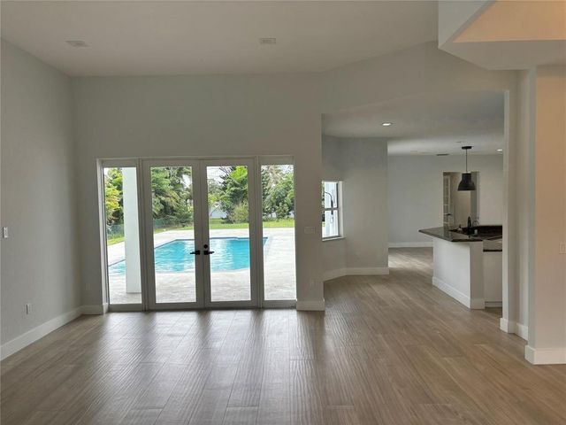 16650 SW 67th Place, Southwest Ranches, FL 33331