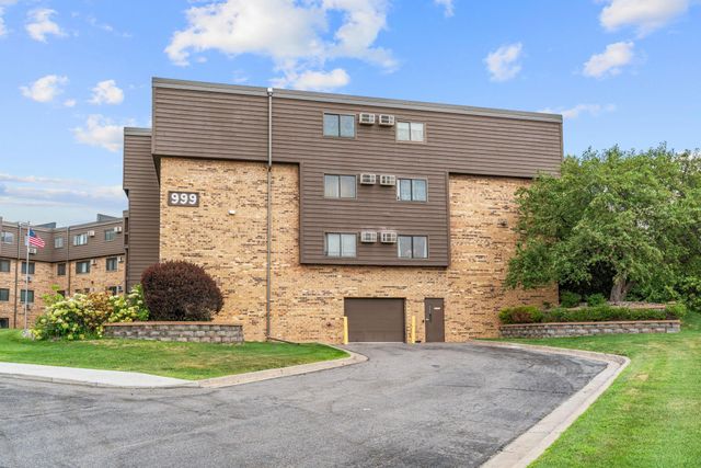 999 41st Avenue NE 114, Columbia Heights, MN 55421
